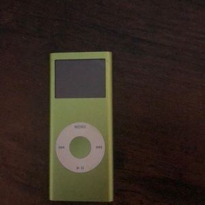 COPY - iPod Nano 2nd generation 4GB